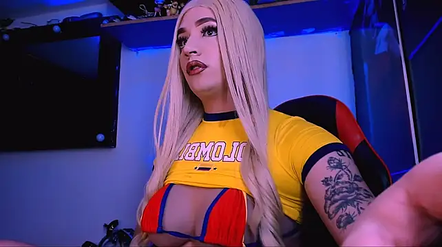 bubble_red's Live XXX Chat