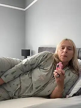 Chat +18 de Blondnboujee53 ao vivo