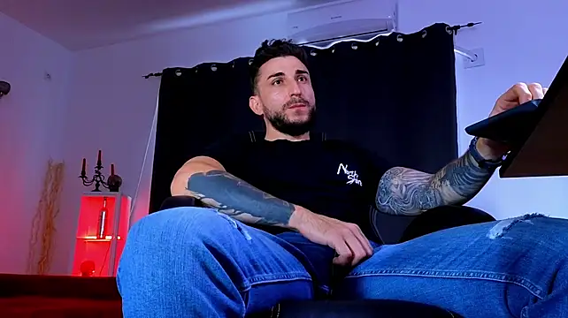 Chat XXX Live MightyAaron66