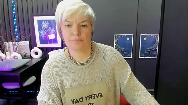 CarmenSoft's Live XXX Chat