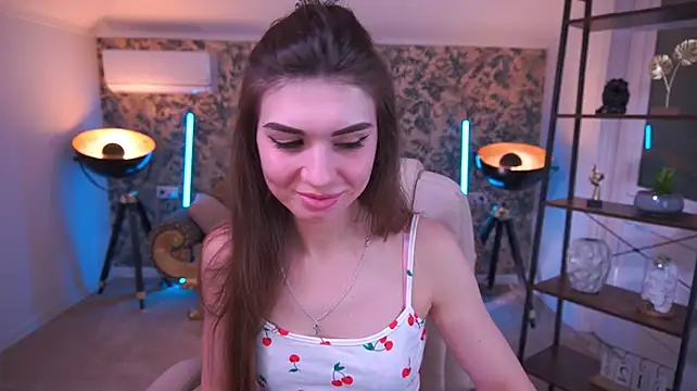 Chat +18 de KylieJoyys ao vivo