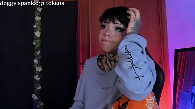 Chatroom XXX en direct de miss_tomie