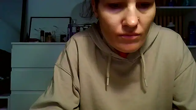 Ms-Lust1- live XXX chat