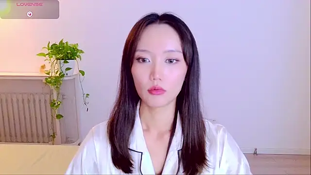 yufenna Chat XXX live