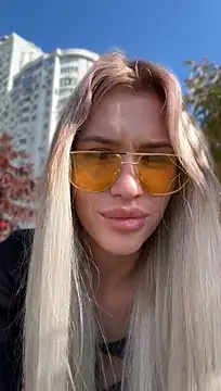 Živý XXX chat KikiWatson