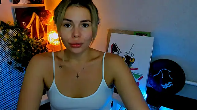 LoraBoyar – Live XXX-chat