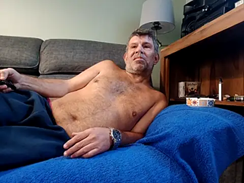 stud2512 Live XXX Chat