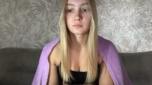 צ'אט XXX בשידור חי של blondegirl2026