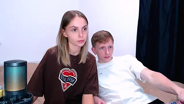 juliaanddiman Live XXX chat