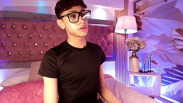 Owen_JP – Live XXX-chat