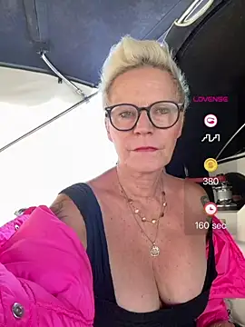 German_Milf XXX чат на живо