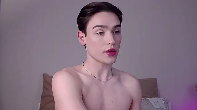 RobbyCharming: онлайн-секс-чат