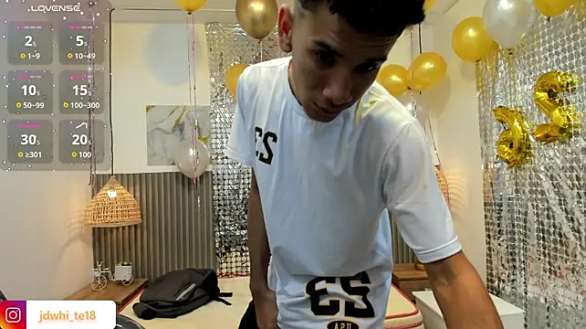 Chat XXX Live JDWhite18