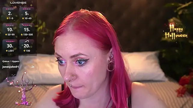 DramaQuenns' Live XXX Chat