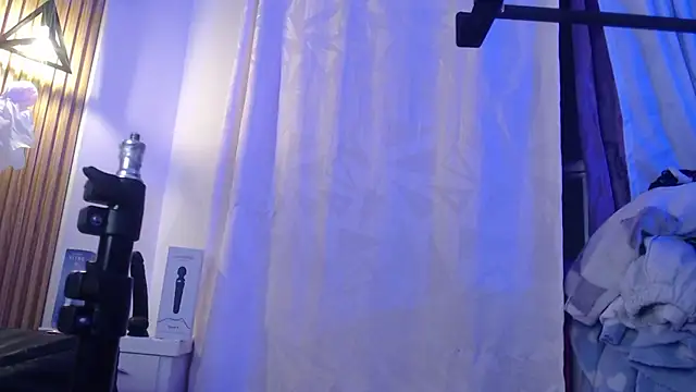 Ariasmithog Live XXX-Chat