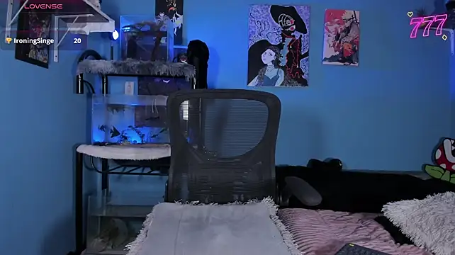 Czat XXX na żywo – CRAZY-BOY99