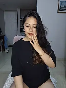 Chatroom XXX en direct de LisbethMoore_