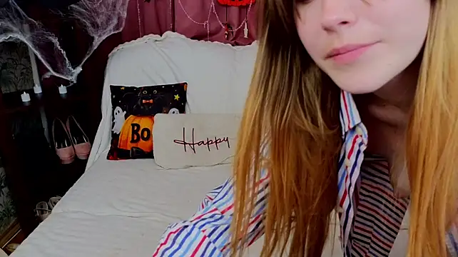 XXX chat uživo modela EmilyCuper_