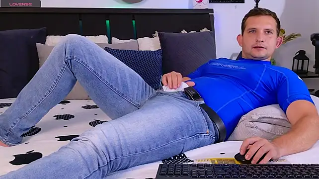 Jimmy_Doss Adlı Modelin Canlı XXX Sohbeti