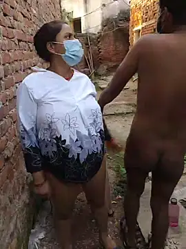 Show modela priyasharma0101 na web-kameri