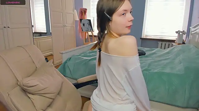 LavenderMitten's Live XXX Chat