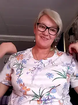 irinamaux's Live XXX Chat