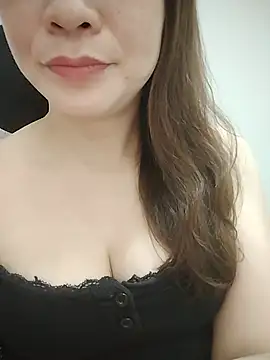 Chat +18 de Snail_niE ao vivo