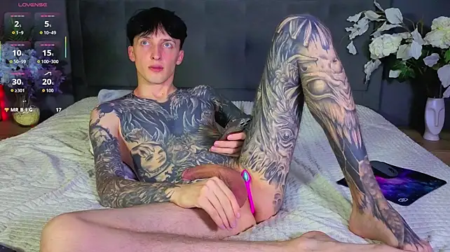 XXX chat uživo modela Martin_Jin