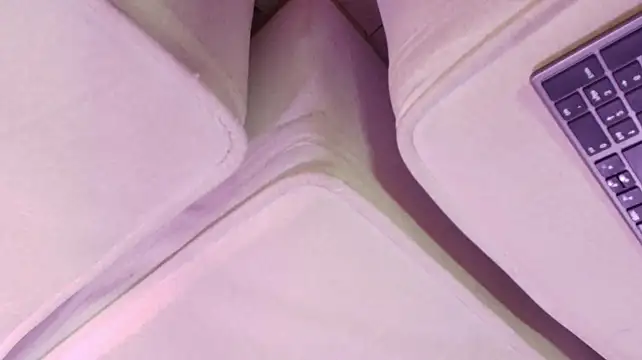 Онлайн чат XXX ryanmilk_