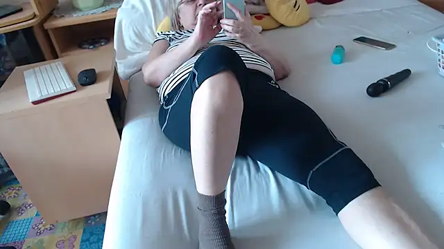 Dorina élő XXX-chatje