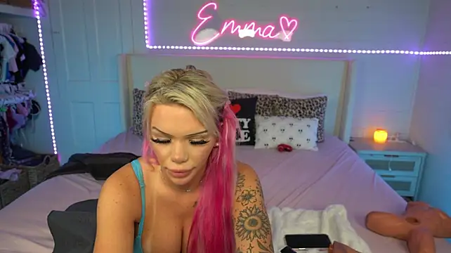 emmagray001 Webcam-Show