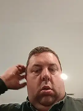 bigguymassagen Webbikameraesitys