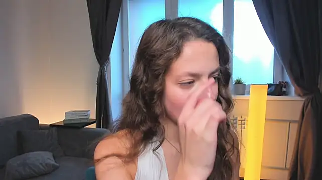 XXX chat uživo modela AnissaPote