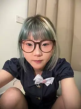 Rocket-Girl Live XXX-Chat