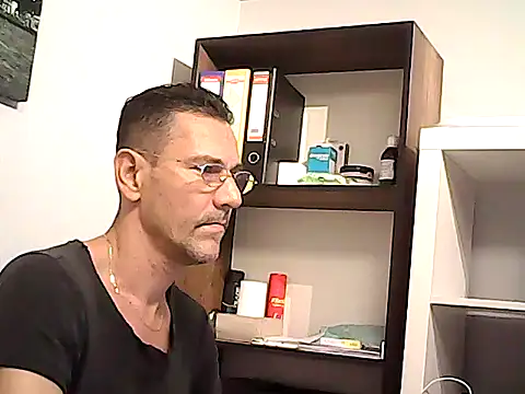 دردشة mastercharisma35 الجنسية المباشرة