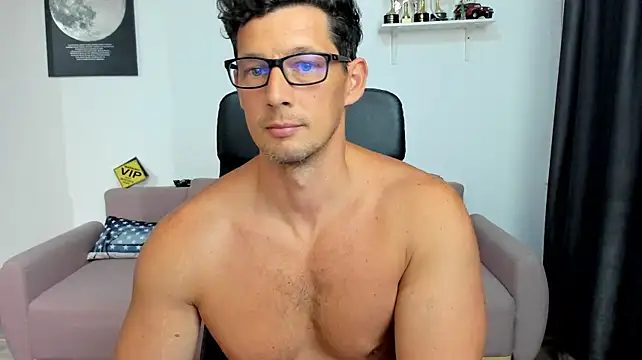 BrutusK08 – Live XXX-chat