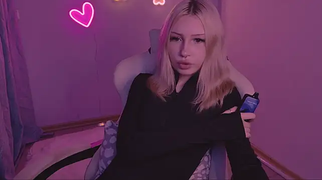 SashaQuin's Live XXX Chat