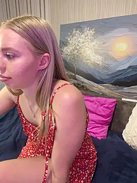 TessaAdore Chat XXX in diretta
