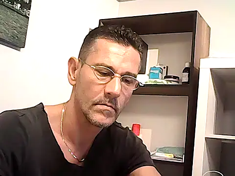 دردشة mastercharisma35 الجنسية المباشرة