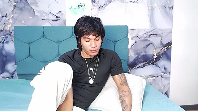 MaximilianRoth 现场XXX聊天