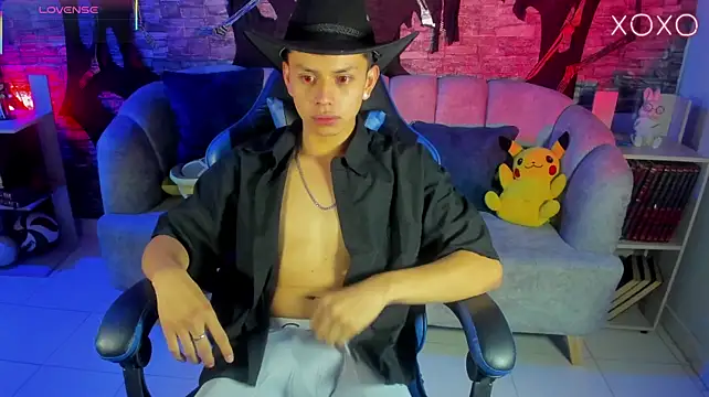 ryanmilk_ live XXX chat