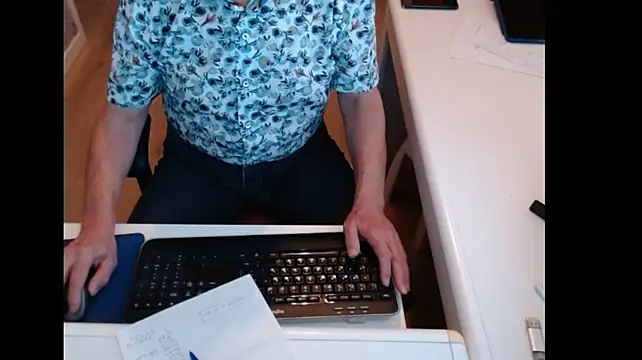 dutchpornking's Live XXX Chat