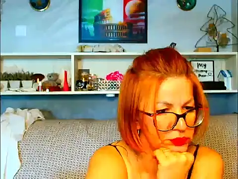 Natali3855 Adlı Modelin Canlı XXX Sohbeti