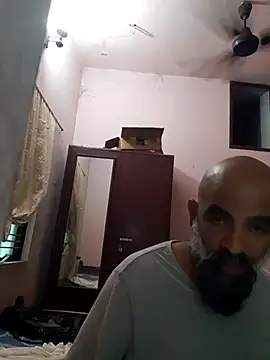 kikkalakka XXX чат на живо