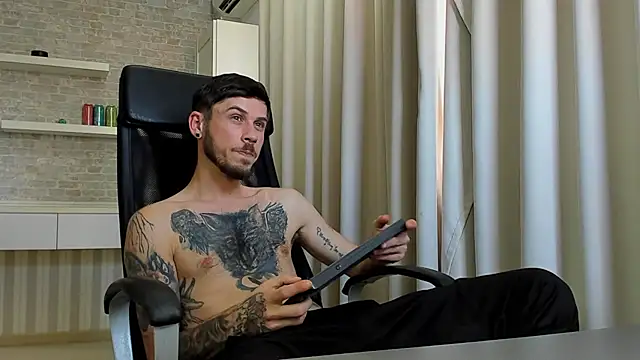 Živý XXX chat JonahShaw