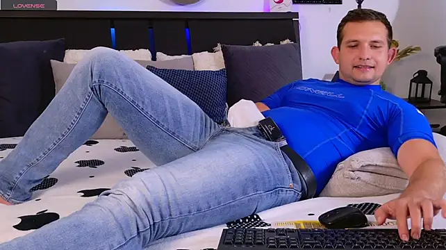 Živý XXX chat Jimmy_Doss