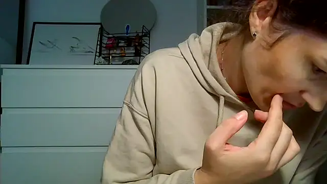 Ms-Lust1- 라이브 XXX 채팅