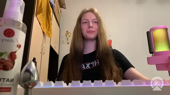 دردشة britneylovely الجنسية المباشرة