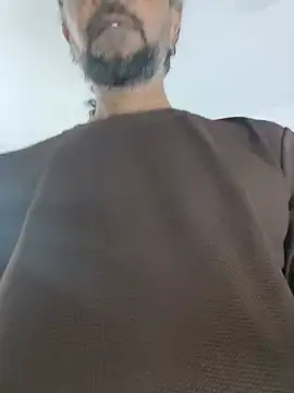 Chat XXX en directo de oldyoung-studio-23