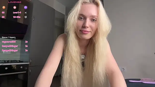 GlaydsLeveto's Live XXX Chat